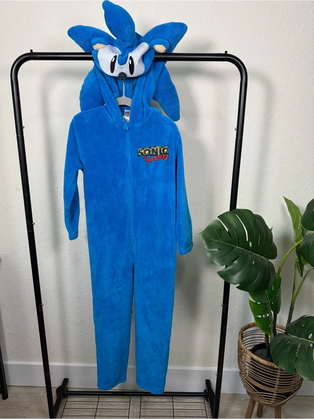 H&M Sonic the Hedgehog Union Suit  pajama- Kids Size 6x/7